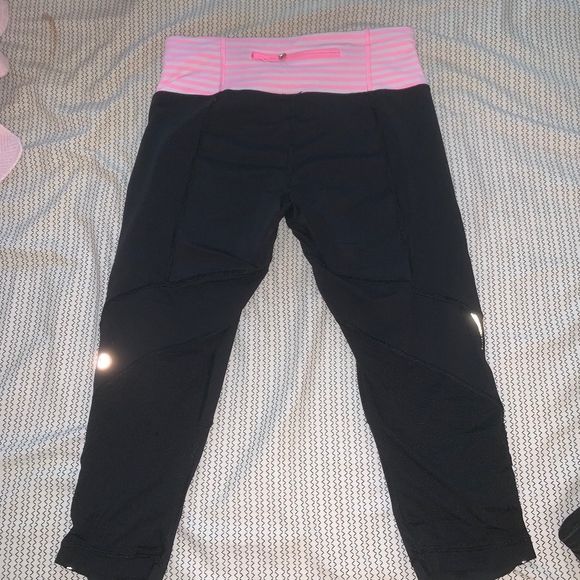 Lululemon leggings - Picture 2 of 3